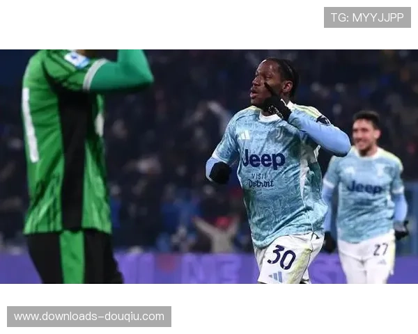 尤文图斯客场3-0萨索洛，戴维米雷蒂建功