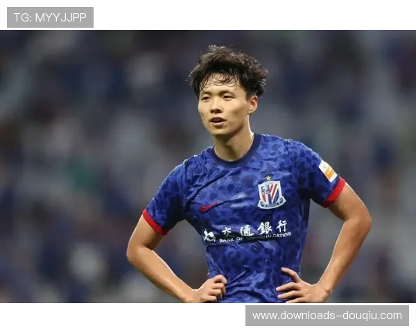 上海海港2025赛季客场战绩卓越：11胜2平2负，客场积分占总积分53%