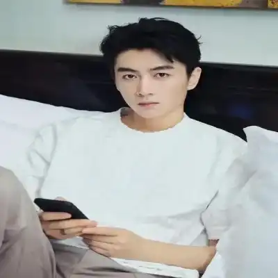王萱蔚